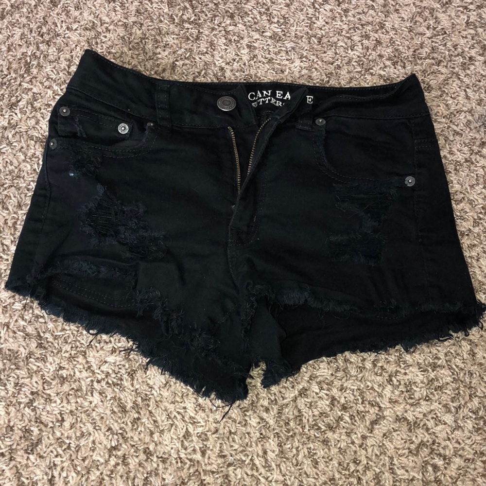 AE high waisted distressed shorts!